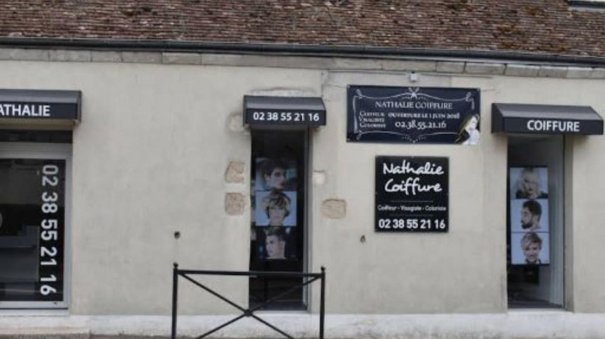 Salon de coiffure mixte à reprendre - Loiret Ouest (45)